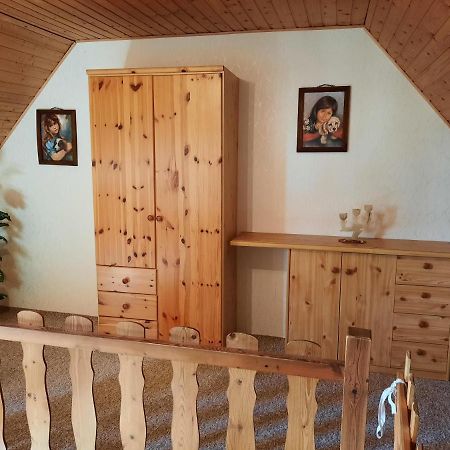 Lacky - Kleines Familienreihenmittelhaus In Grieben Hiddensee Luaran gambar